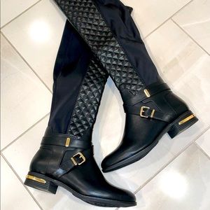Tall Flat Quilted V-Leather Riding Boots w/Gold Accents - NWT